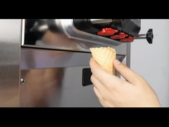 Macchina molle di pulizia libera di sette giorni automatica verticale del gelato del supporto del cono gelato tre