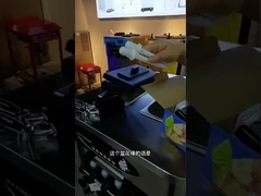 Il gelato di alta qualità lavora il gelato a macchina molle che fa la macchina